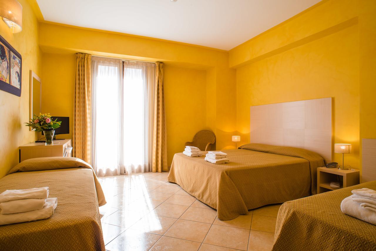 Hotel Villa Mare ألتافيلا ميليتشا المظهر الخارجي الصورة