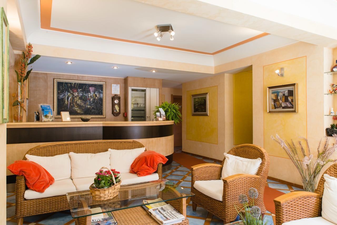 Hotel Villa Mare ألتافيلا ميليتشا المظهر الخارجي الصورة