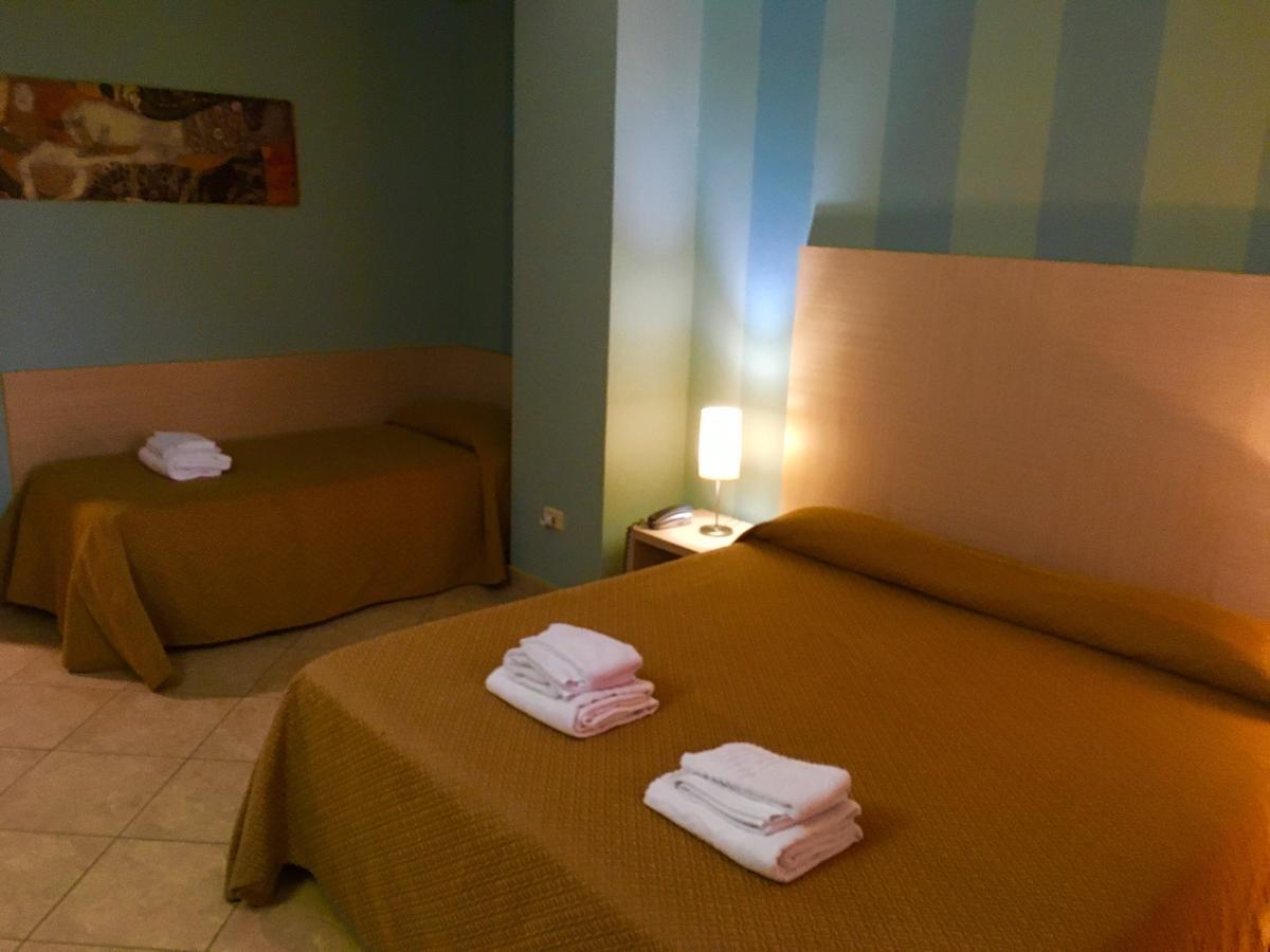 Hotel Villa Mare ألتافيلا ميليتشا المظهر الخارجي الصورة